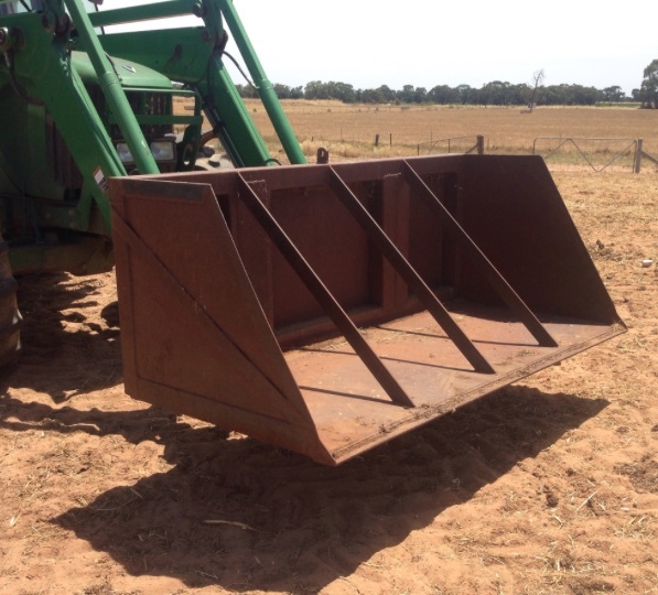 Volume Bucket Machinery & Equipment Hay and Silage